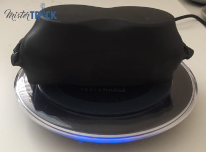 Localizador GPS Mister Track cargando